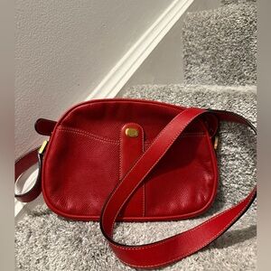 Dunhill Vintage Shoulder Bag in red leather